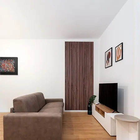Appartement 10 Minuti Da San Pietro -netflix Free Rome